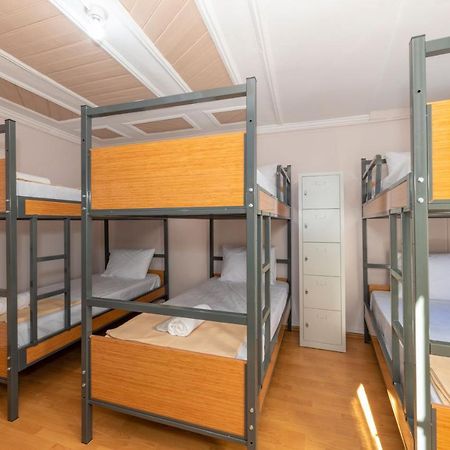 Taksim Wooden House Hostel 伊斯坦布尔 外观 照片